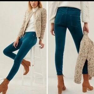 Anthropologie Pilcro teal velvety corduroy high rise skinny pants.